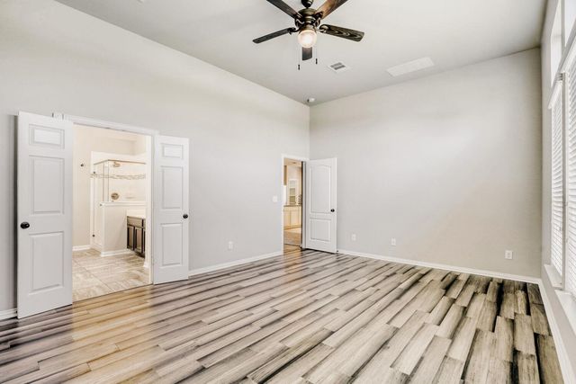 401 Pecan Bayou CT, Leander, TX 78641