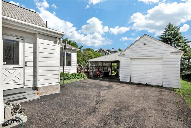 1814 Nott Street, Schenectady, NY 12309