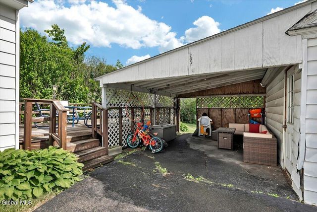 1814 Nott Street, Schenectady, NY 12309