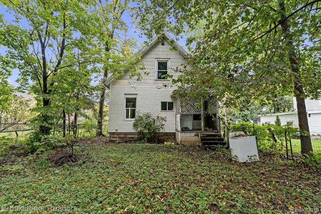 1910 Prospect Street, Lansing, MI 48912