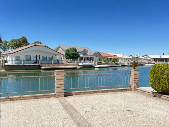 14523 Mast Lane, Helendale, CA 92342