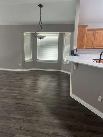 13232 Signature Circle, Oklahoma City, OK 73142