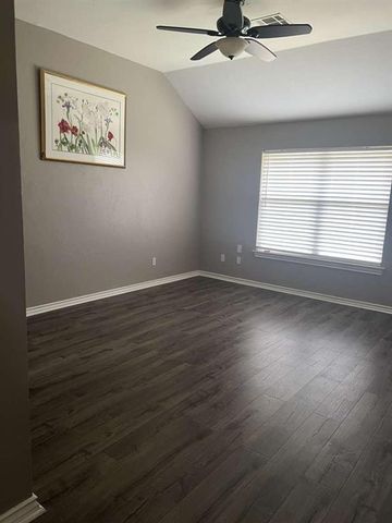 13232 Signature Circle, Oklahoma City, OK 73142