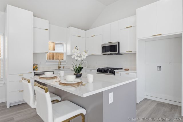 511 N Birch Avenue, Broken Arrow, OK 74012