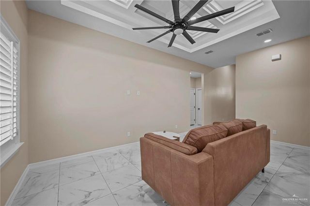 2700 E Conroe Road, Edinburg, TX 78542