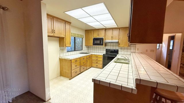 24580 View Cape Horn Ave, Colfax, CA 95713