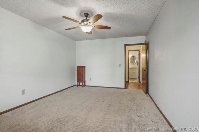 2224 W Louisville Street, Broken Arrow, OK 74012