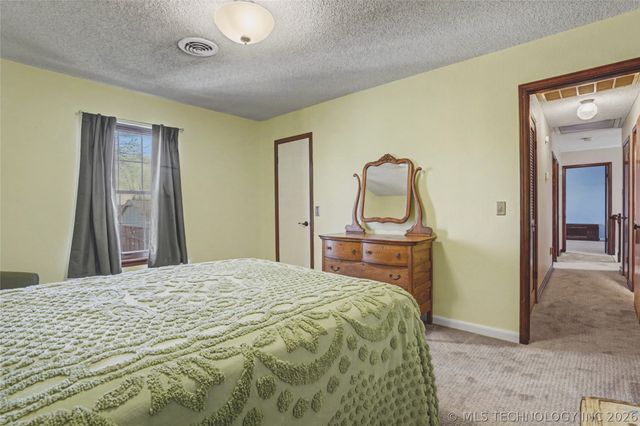 2224 W Louisville Street, Broken Arrow, OK 74012