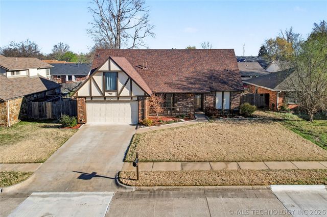 2224 W Louisville Street, Broken Arrow, OK 74012