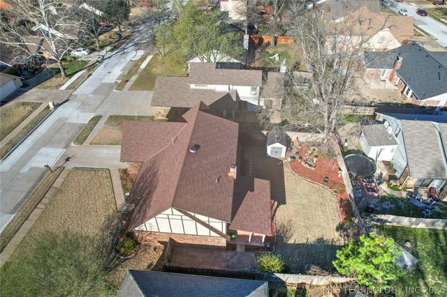 2224 W Louisville Street, Broken Arrow, OK 74012