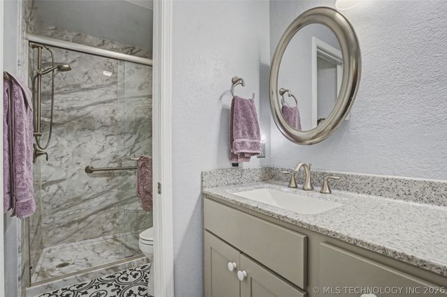 2224 W Louisville Street, Broken Arrow, OK 74012