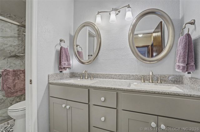 2224 W Louisville Street, Broken Arrow, OK 74012