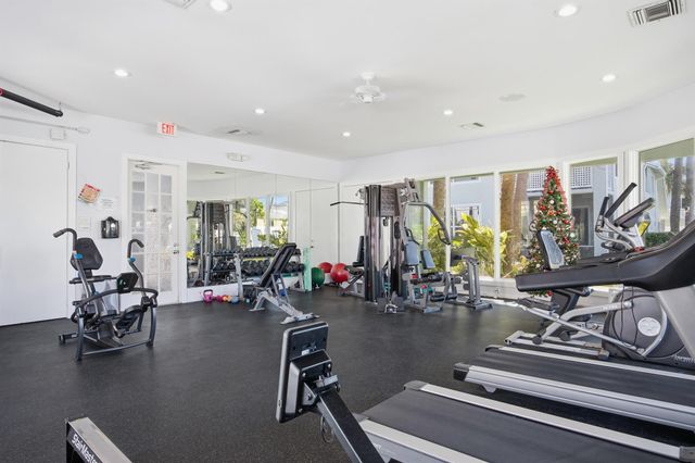 1909 Mainsail Circle, Jupiter, FL 33477