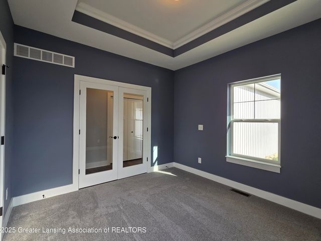 808 Joyce Lane, St. Johns, MI 48879