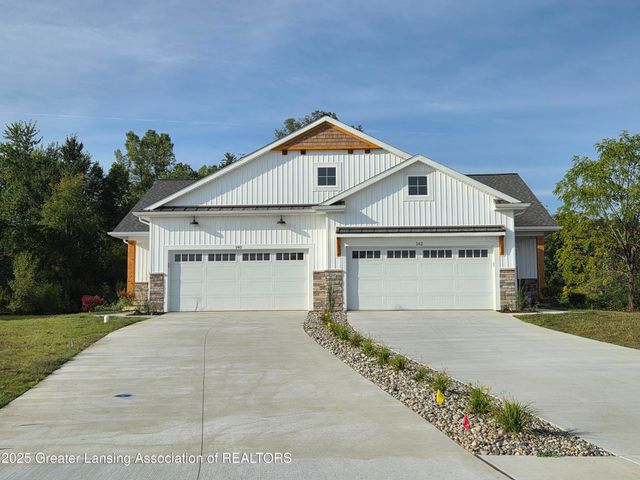 808 Joyce Lane, St. Johns, MI 48879