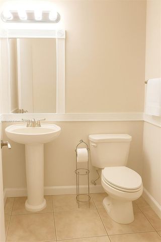 6530 NW 98th Ter B25, Tamarac, FL 33321