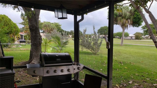 6530 NW 98th Ter B25, Tamarac, FL 33321