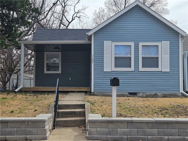 1107 Ottawa Street, Leavenworth, KS 66048