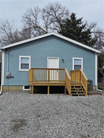 1107 Ottawa Street, Leavenworth, KS 66048