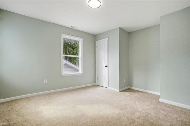 1900 Deep Creek BLVD, Portsmouth, VA 23704