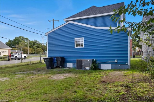 1900 Deep Creek BLVD, Portsmouth, VA 23704