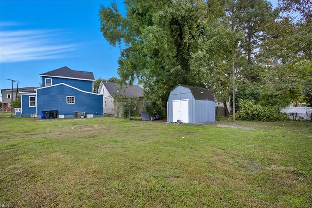 1900 Deep Creek BLVD, Portsmouth, VA 23704