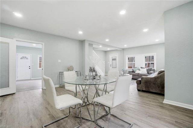 1900 Deep Creek BLVD, Portsmouth, VA 23704