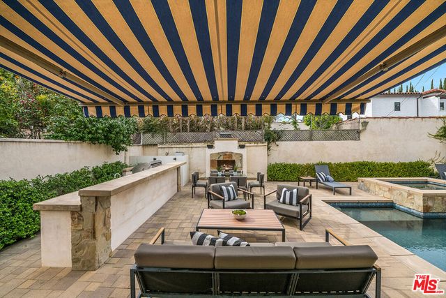 4419 N Clybourn Avenue, Toluca Lake, CA 91602