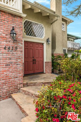4419 N Clybourn Avenue, Toluca Lake, CA 91602