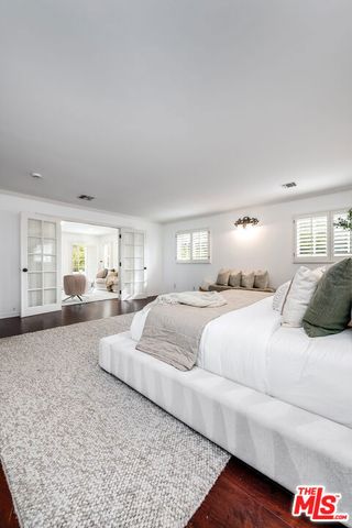 4419 N Clybourn Avenue, Toluca Lake, CA 91602