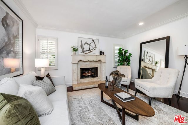 4419 N Clybourn Avenue, Toluca Lake, CA 91602