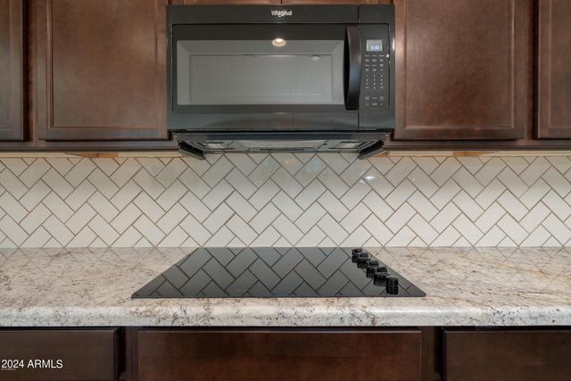 4015 S PECAN Drive, Chandler, AZ 85248