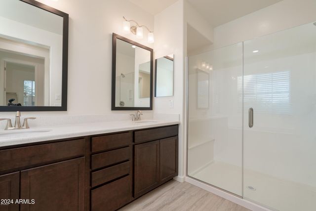 4015 S PECAN Drive, Chandler, AZ 85248