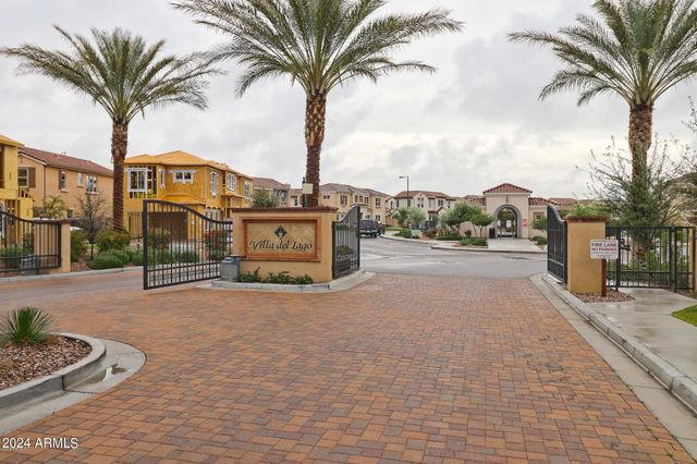 4015 S PECAN Drive, Chandler, AZ 85248