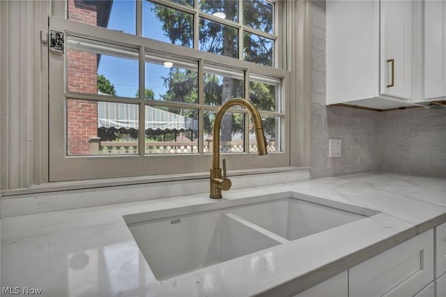 3635 Tolland Road, Shaker Heights, OH 44122