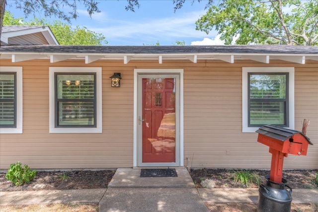 15974 County Road 355, Terrell, TX 75161