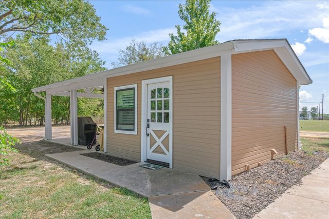 15974 County Road 355, Terrell, TX 75161