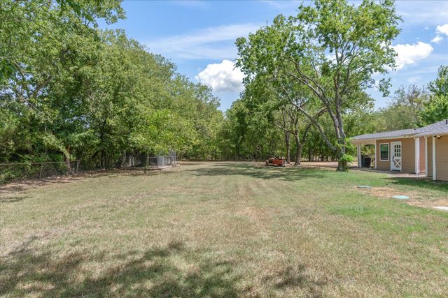 15974 County Road 355, Terrell, TX 75161