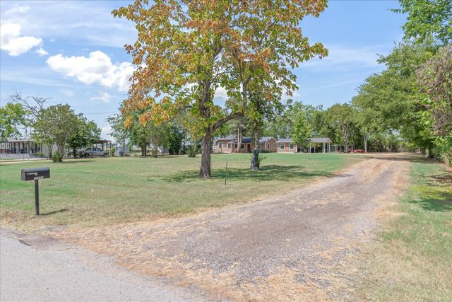 15974 County Road 355, Terrell, TX 75161