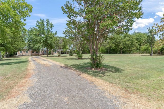 15974 County Road 355, Terrell, TX 75161