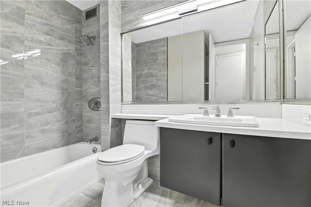 12700 Lake Avenue 1301, Lakewood, OH 44107