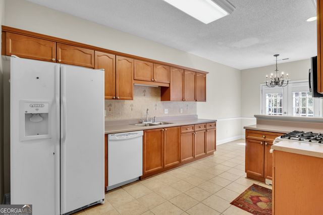 2545 Rosehill Circle, Lithia Springs, GA 30122