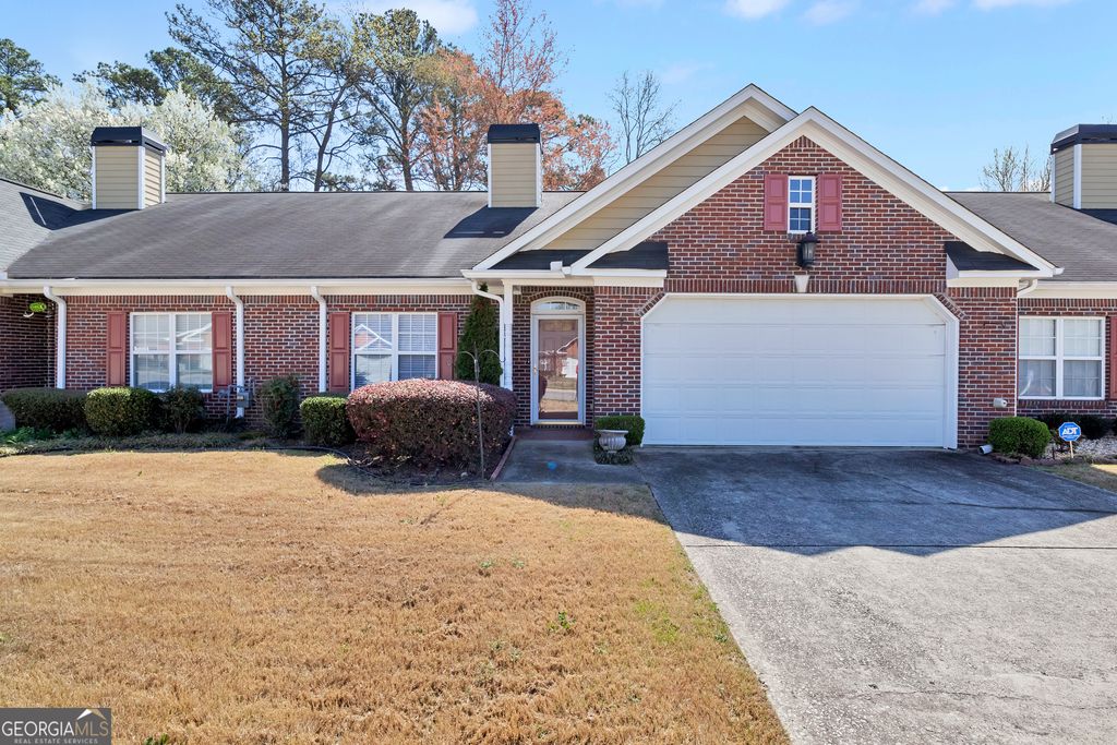 2545 Rosehill Circle, Lithia Springs, GA 30122