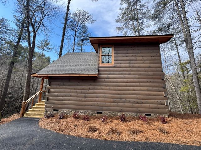 846 Joann Sisson Road, Ellijay, GA 30540