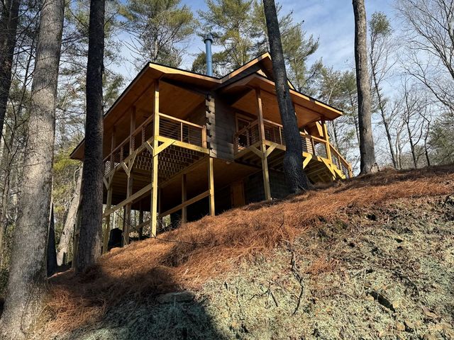 846 Joann Sisson Road, Ellijay, GA 30540