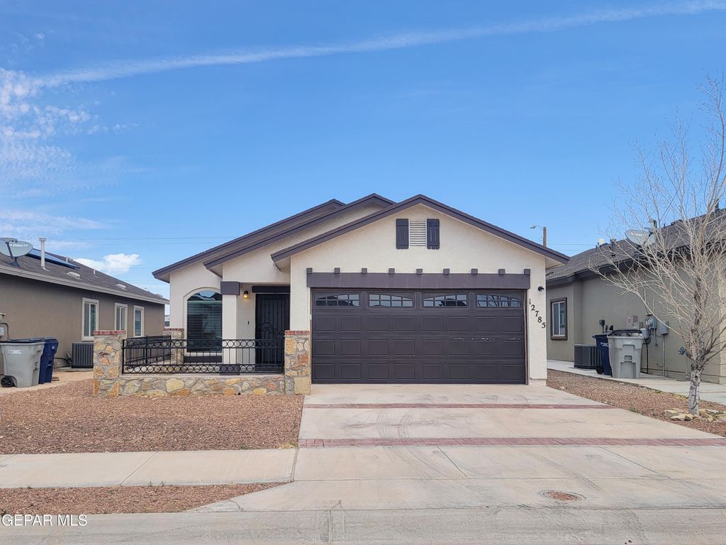 12785 TRE MAXIMILIANO Avenue, El Paso, TX 79938