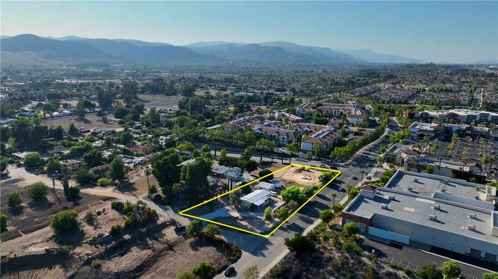 41395 Sycamore, Murrieta, CA 92562 — photo 2