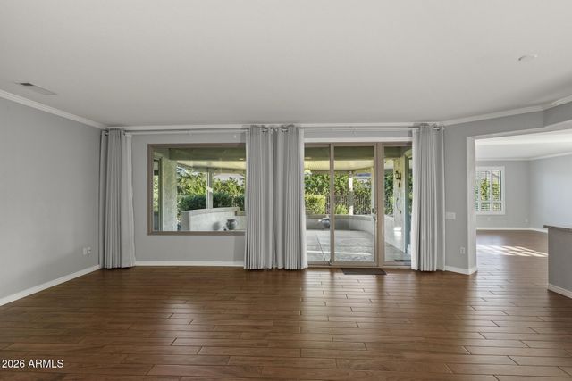 15231 W CASCADE Court, Surprise, AZ 85374