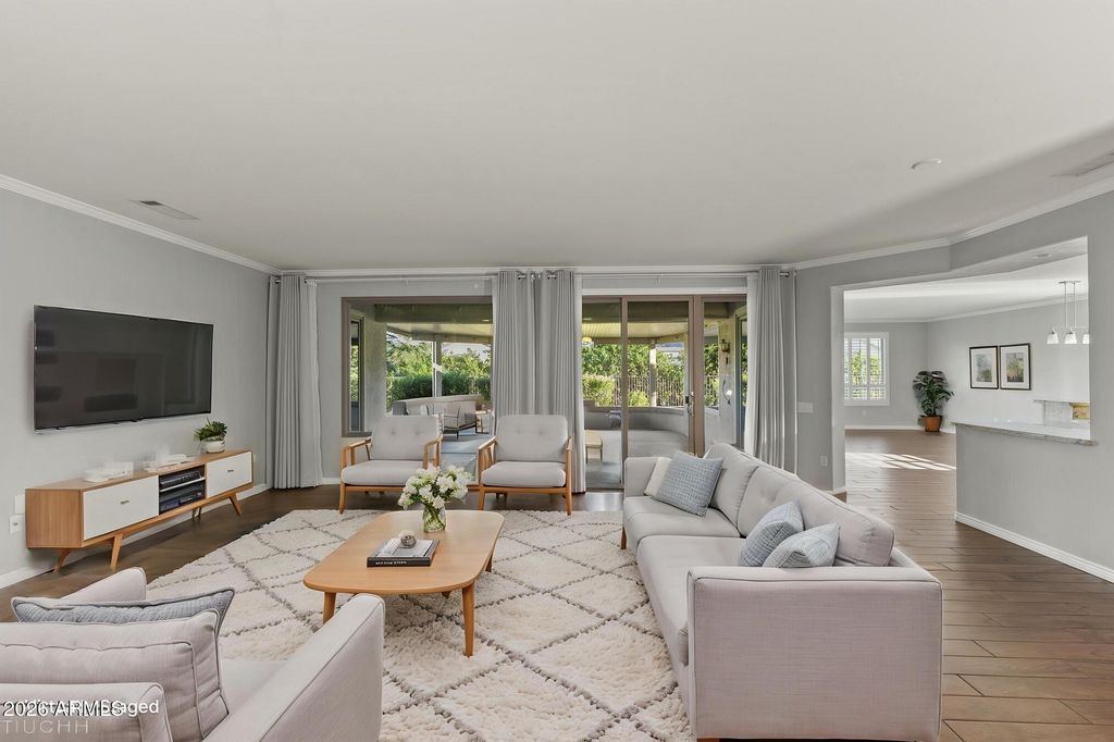 15231 W CASCADE Court, Surprise, AZ 85374