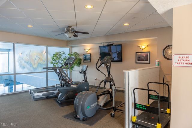 4699 Lake Road E 205, Geneva On The Lake, OH 44041